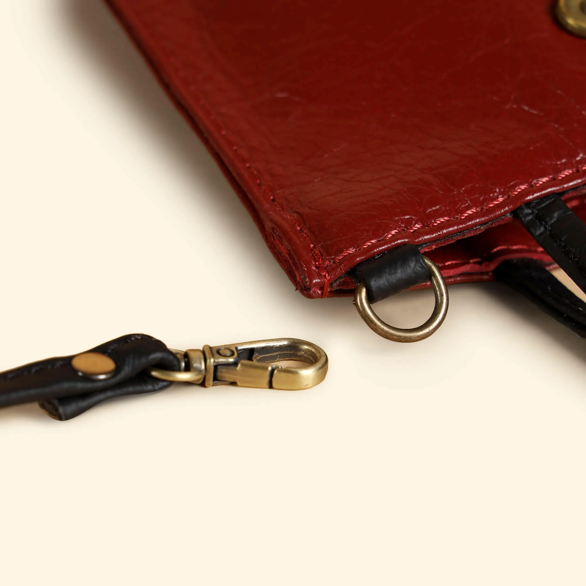 Auna Sling Bag- Genuine Waxy Leather Red - Image 9