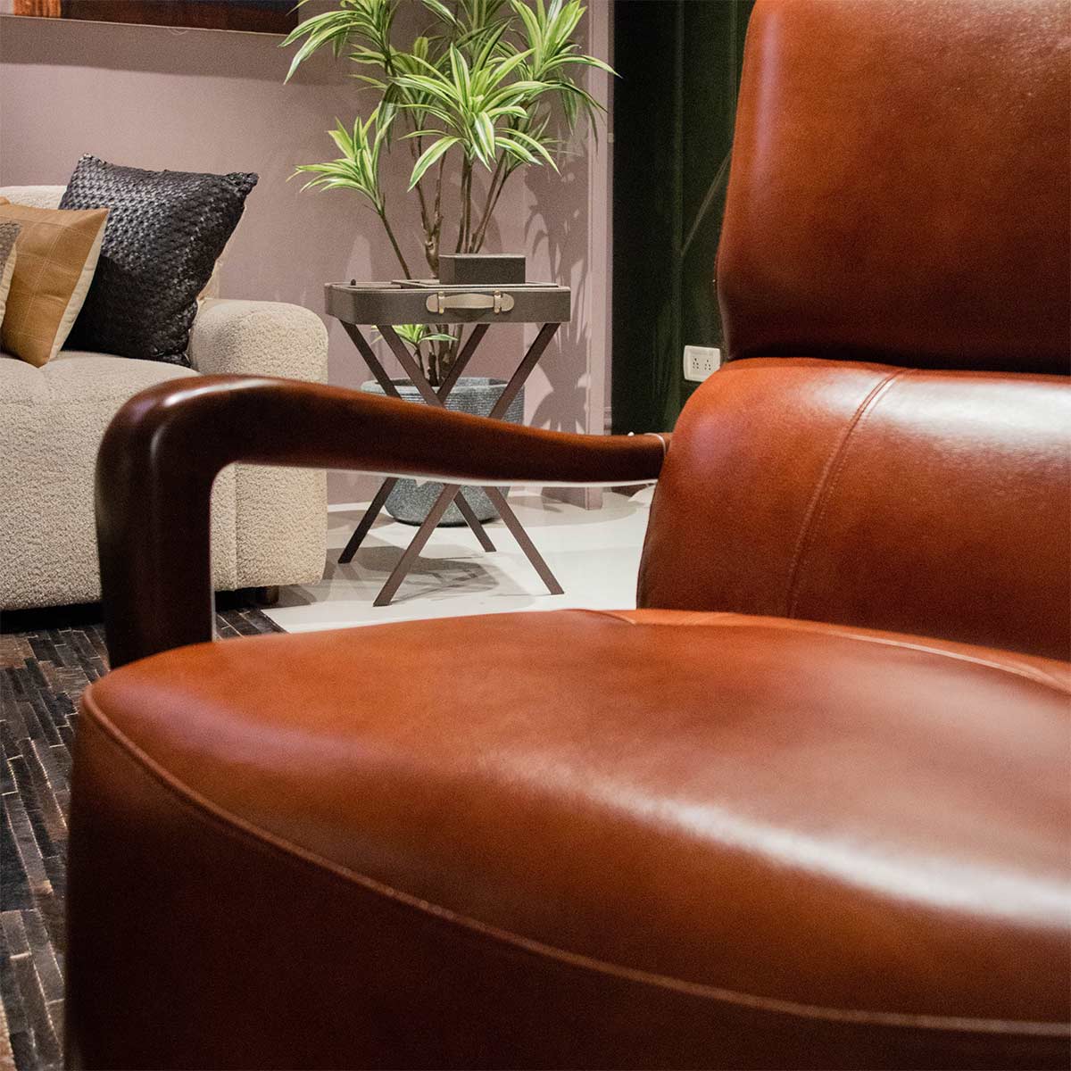Chancellor Leather Swivel Chair Cognac - Image 4