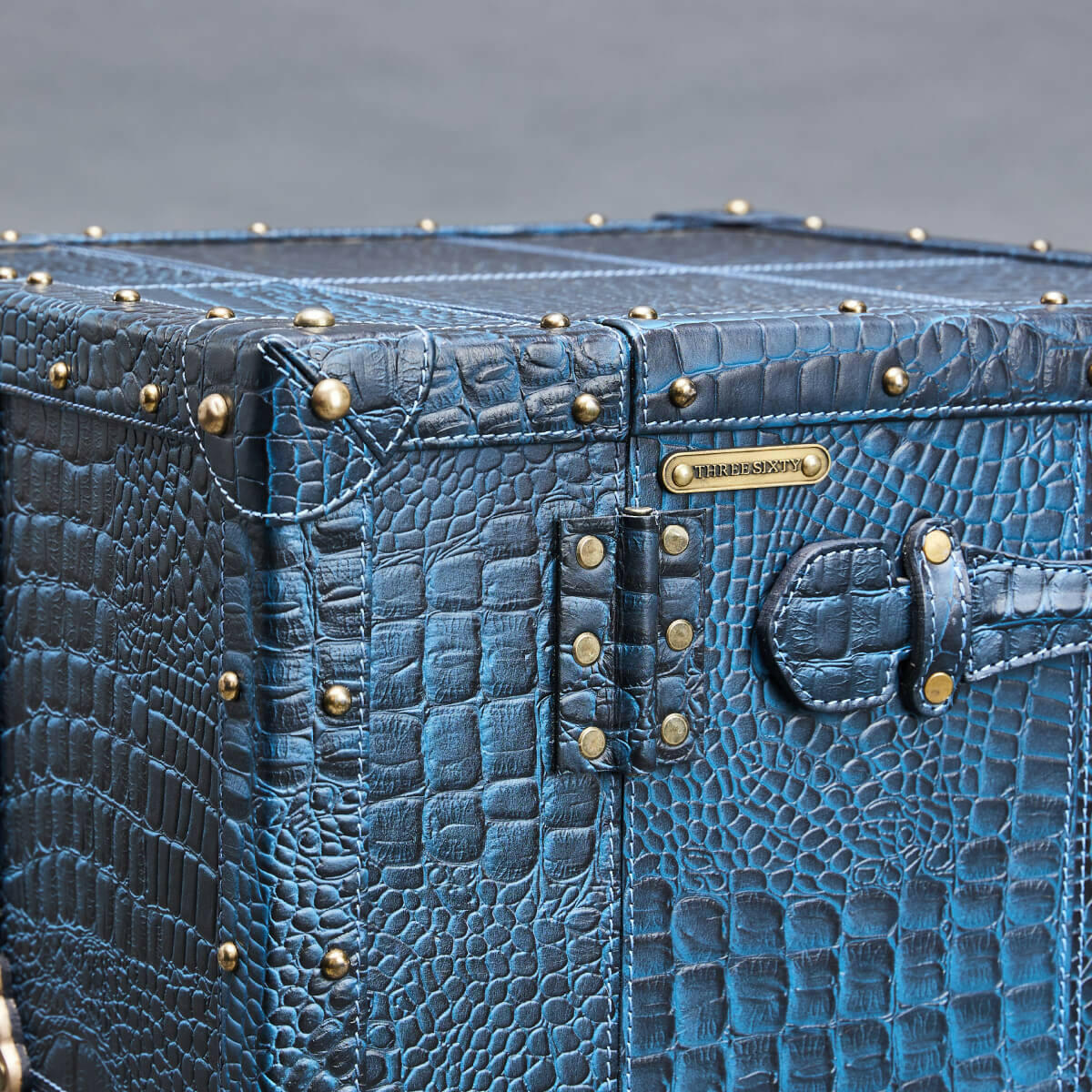 Miami Croco Small Sachin Bar Blue - Image 7