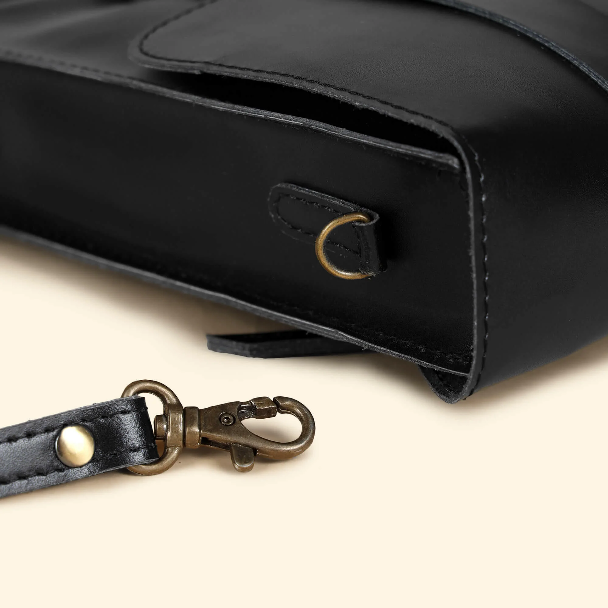 Olgor Utility bag- Genuine Leather Black - Image 6