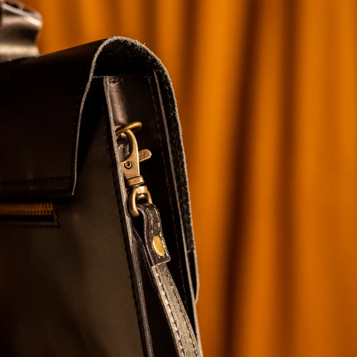 Olgor Utility bag- Genuine Leather Brown - Image 11