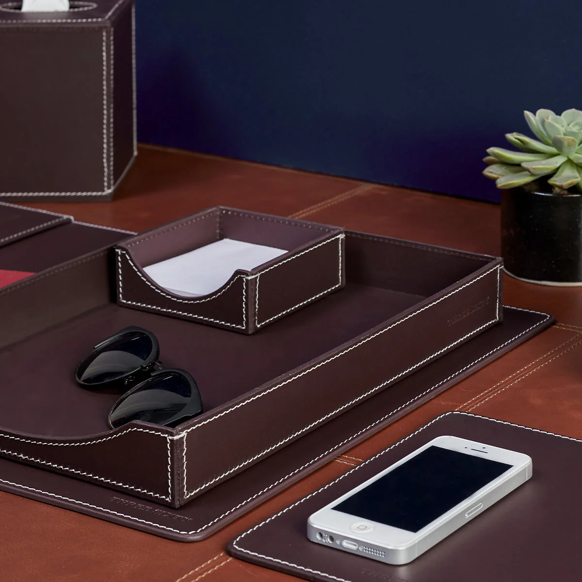 Modella Square Memo Holder Bordeaux - Image 7