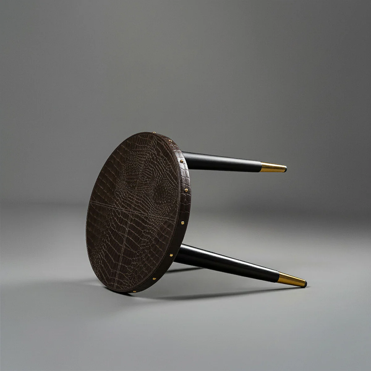 Round Side Table Embossed Leather Brown - Image 3