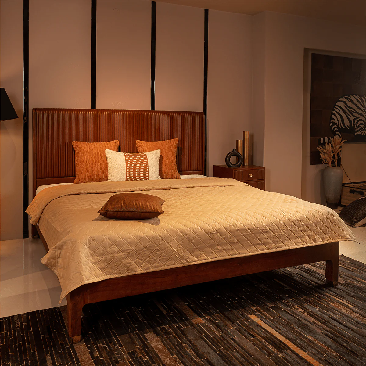 Stanford Leather King Bed Cognac - Image 2